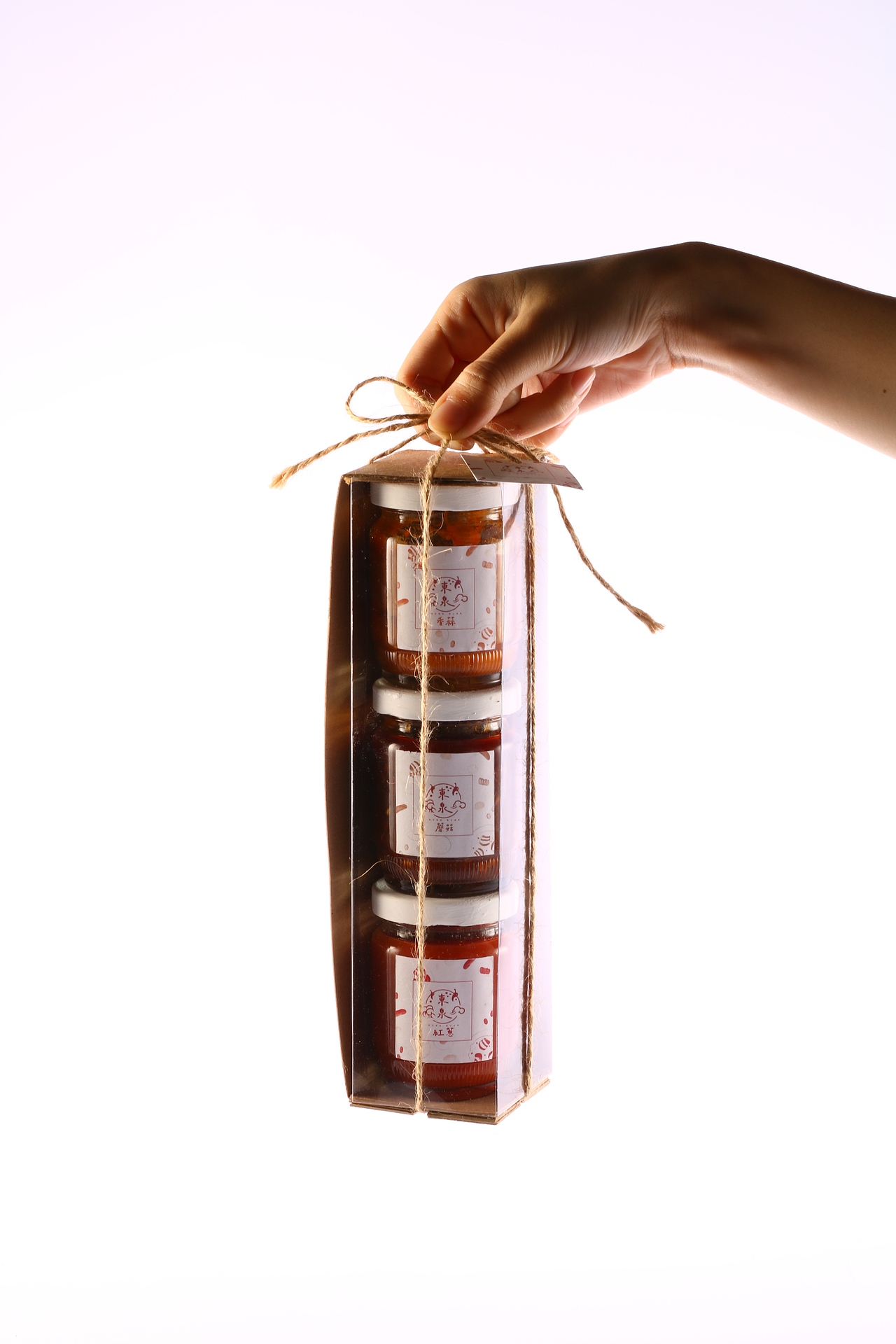 台湾东泉辣椒酱包装设计（图ZMTM4MDQzMzUy） - 包装 - 站酷设计师一无五原创素材 - 站酷ZCOOL