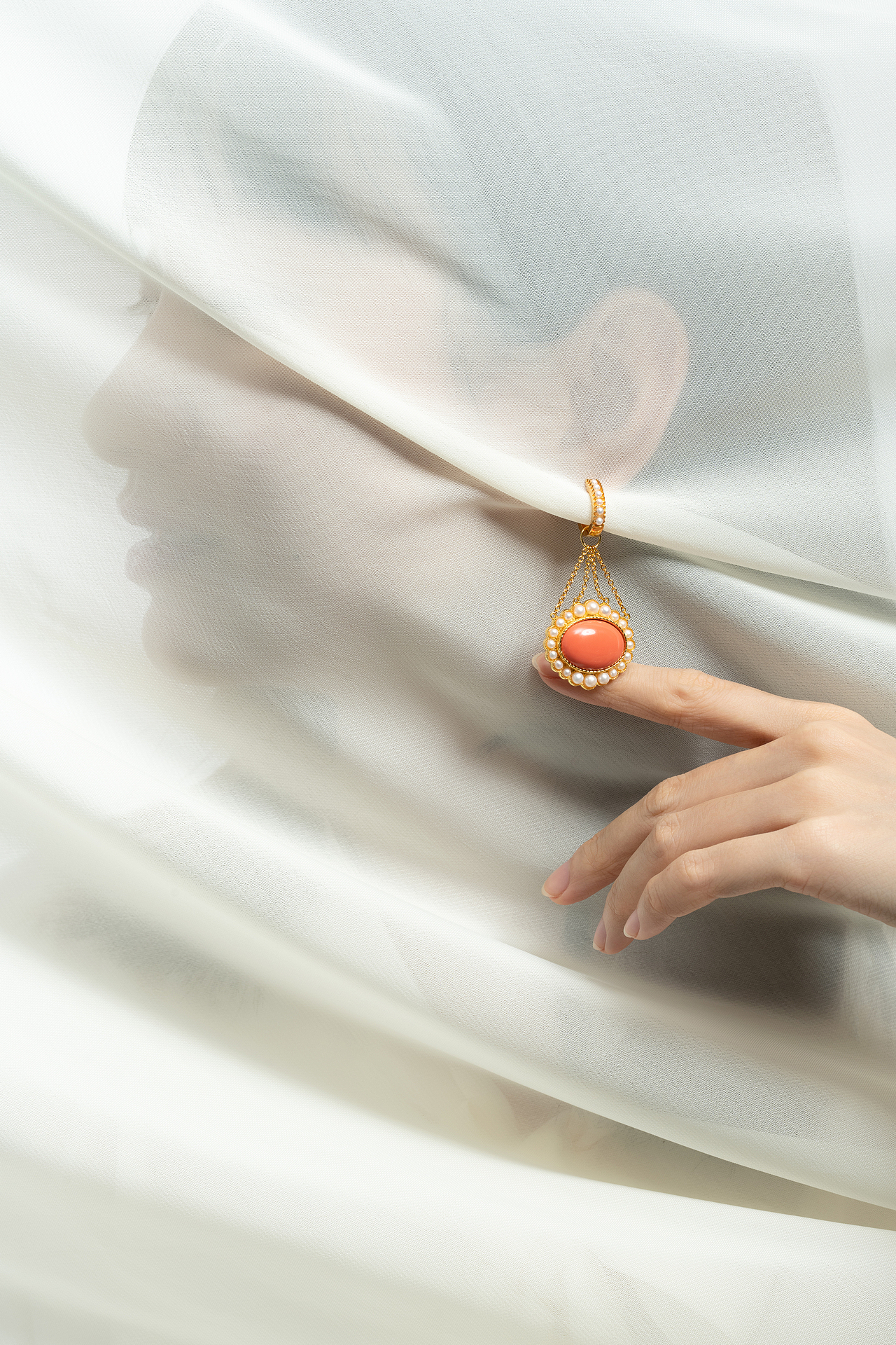 JCJ时装珠宝高珠创意佩戴拍摄（图ZMjc2NjE3ODky） - 产品摄影 - 站酷设计师AnwanX原创素材 - 站酷ZCOOL