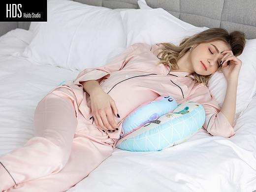 护腰枕孕妇婴儿模特拍摄