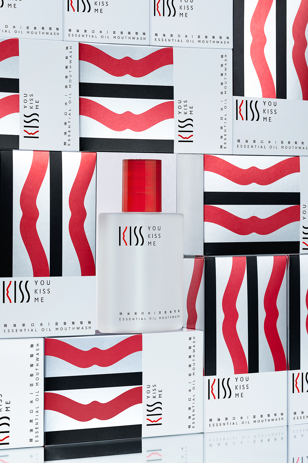 KISS ME | 口腔护理 产品摄影（图ZMjIwNjg0NTYw） - 产品摄影 - 站酷设计师摄影师贺鸿鹄原创素材 - 站酷ZCOOL