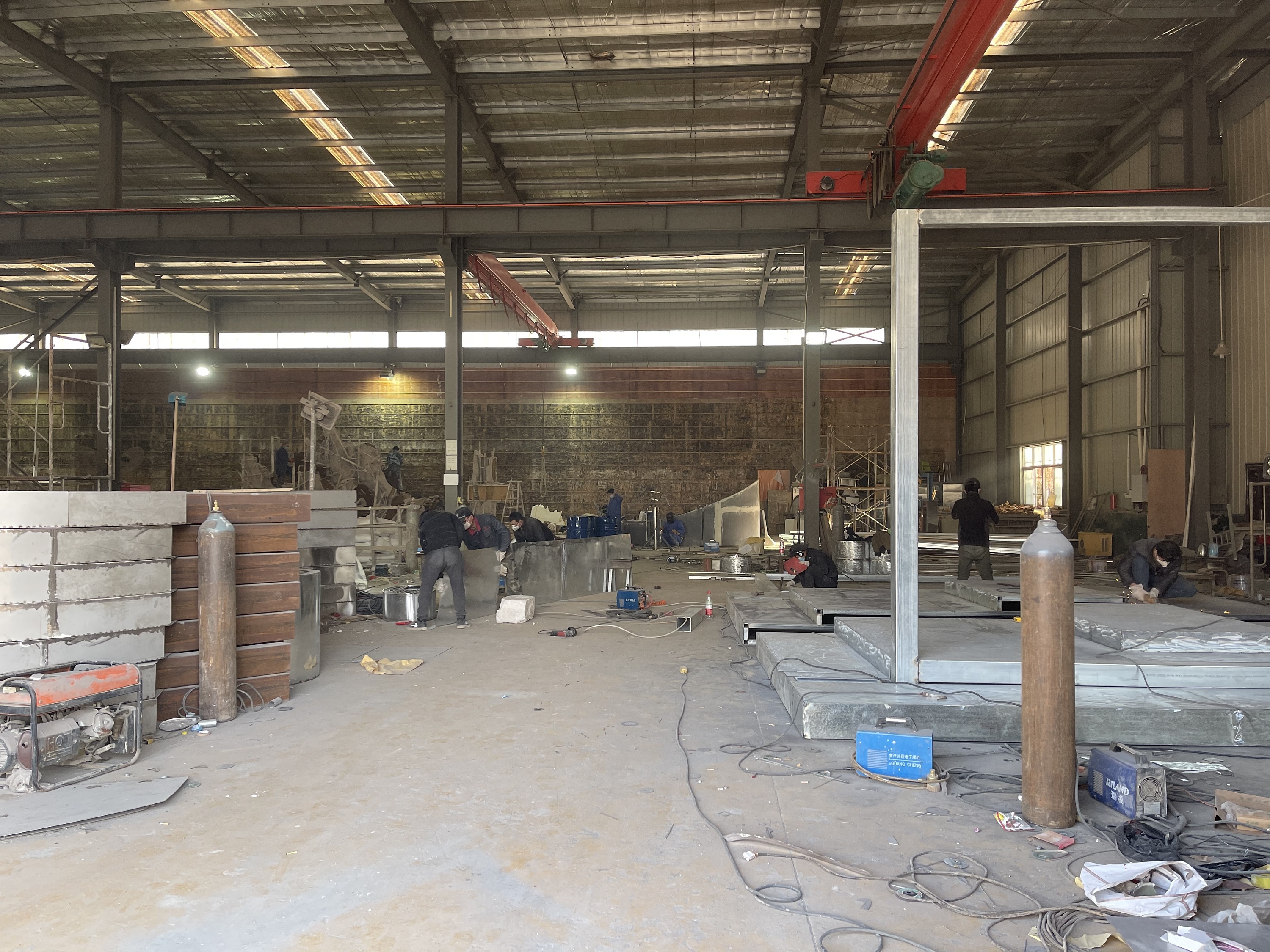 【德森瑞合雕塑制作有限公司】〔办公室〕〔厂房展示