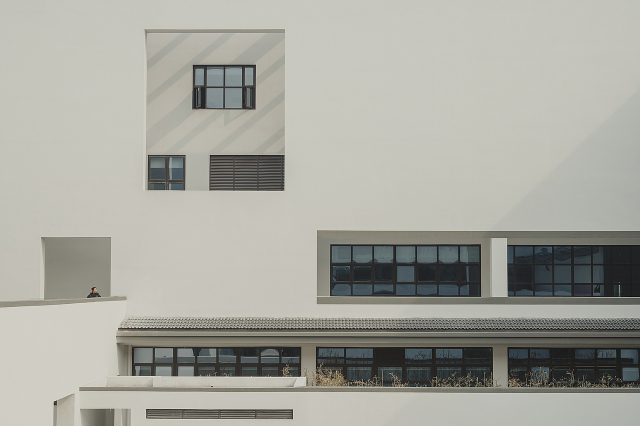 我们这边新建的一个图书馆，太适合出片了（图ZMzYwNDcyNjcy） - 环境/建筑摄影 - 站酷设计师图乐摄影师原创素材 - 站酷ZCOOL