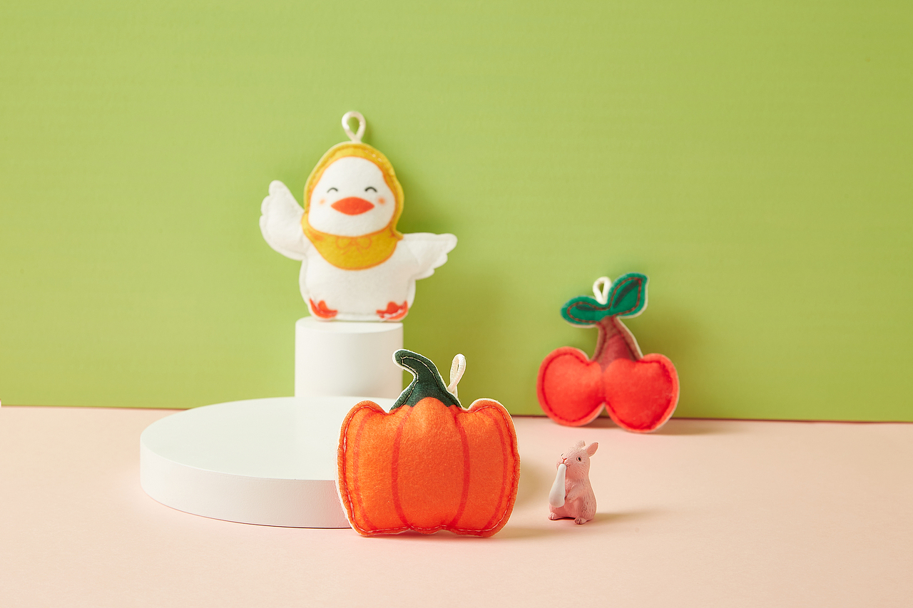 宠物用品拍摄（猫咪毛毡玩具）（图ZMjY1NDYyNTc2） - 宠物摄影 - 站酷设计师摄影师菜菜原创素材 - 站酷ZCOOL