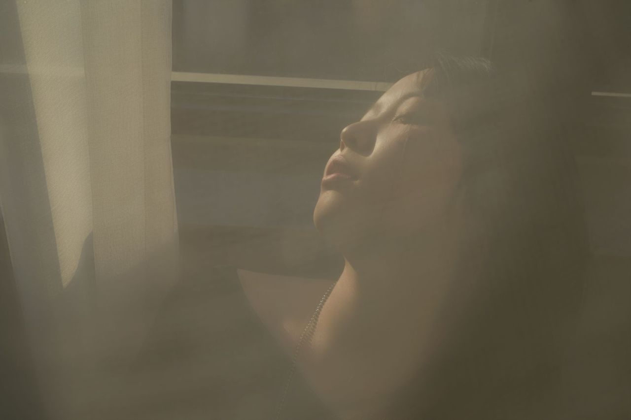 你逆光而来，配得上所有的好🌞（图ZMzIwMDMzNzQ4） - 人像摄影 - 站酷设计师波波_老师原创素材 - 站酷ZCOOL