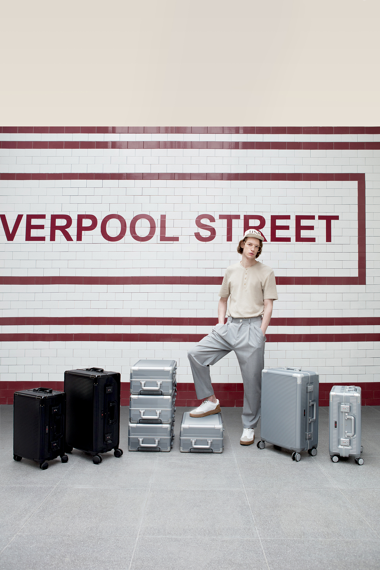 荣耀亲选 全铝框旅行箱