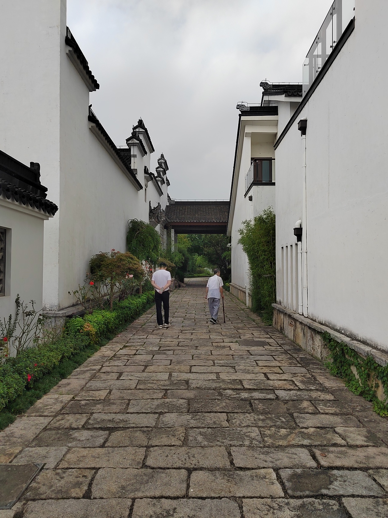 去宰相府，來(lái)一頓中秋家宴（圖ZMzUyMzk5OTA4） - 風(fēng)光攝影 - 站酷設(shè)計(jì)師flyto6666原創(chuàng)素材 - 站酷ZCOOL