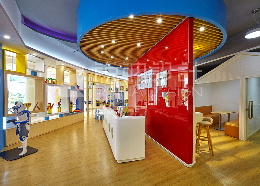 乐高活动中心——锐纳设计