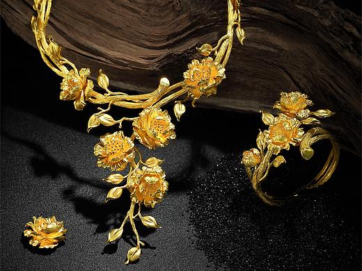 《周大福》供货款大套系拍摄（个人主页-ZMzcwMDE1MDQ=） - 产品摄影 - 站酷设计师摄影师陈琼brcy原创素材 - 站酷ZCOOL