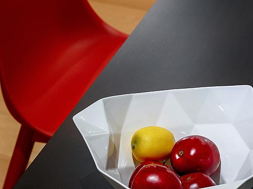 五月——《刀锋与拉里》