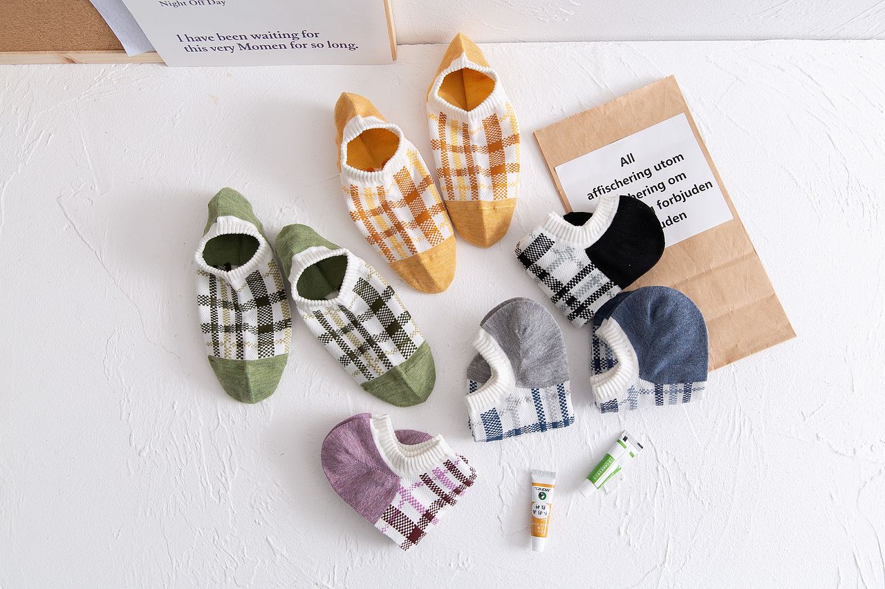 2021年春夏INS潮袜女袜短袜（图ZMjU4NjAxMDYw） - 产品摄影 - 站酷设计师承影摄计原创素材 - 站酷ZCOOL