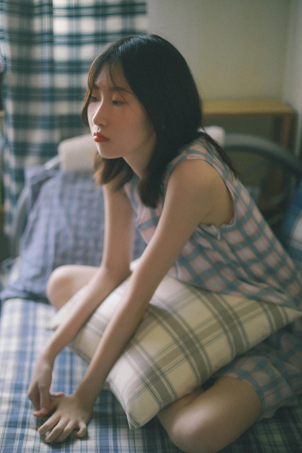 单眼皮女孩（图ZMjYyNDYyNzAw） - 人像摄影 - 站酷设计师银儿漂漂原创素材 - 站酷ZCOOL