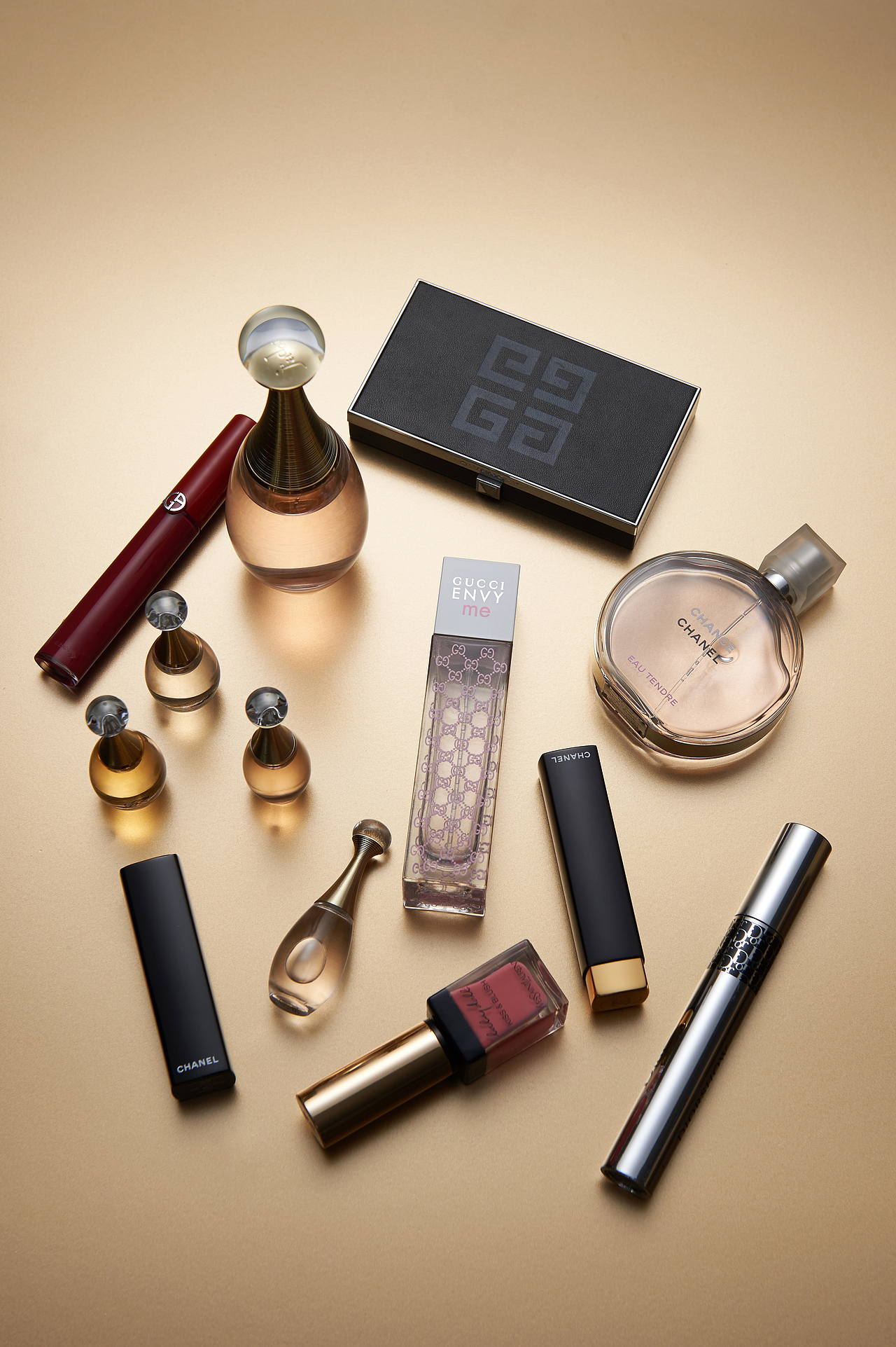 因为买了个桌子 所以拍了一组化妆品（图ZMTQ1NDYzNDY0） - 产品摄影 - 站酷设计师LegendQ原创素材 - 站酷ZCOOL