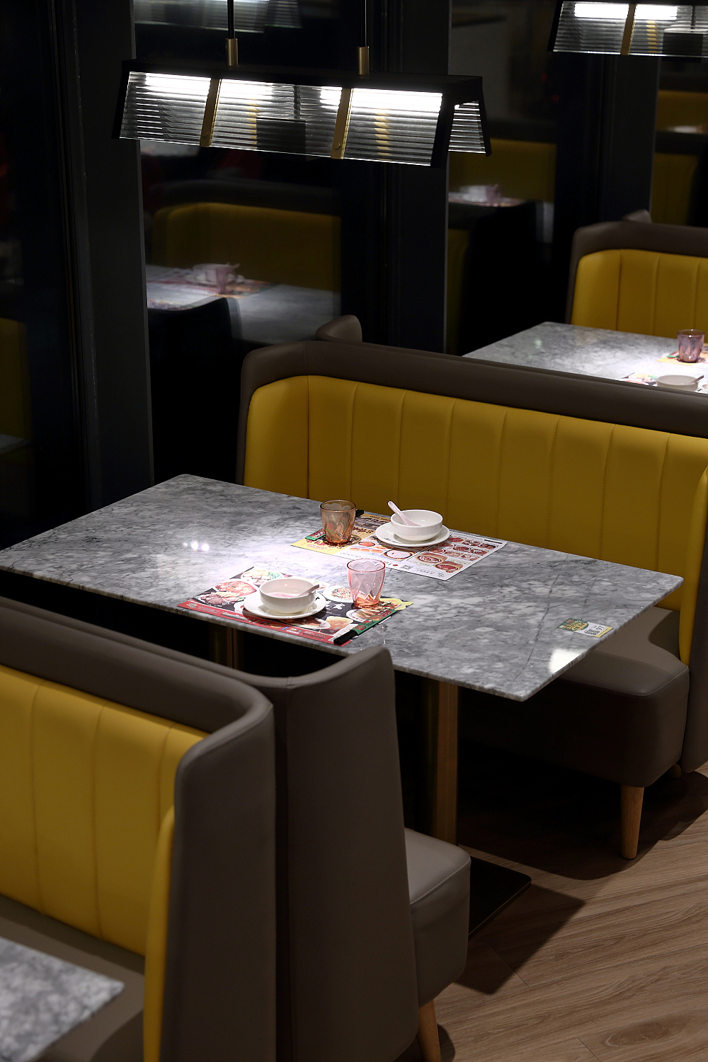 港式茶餐厅的又一个“顶峰”设计【主题餐厅设计】