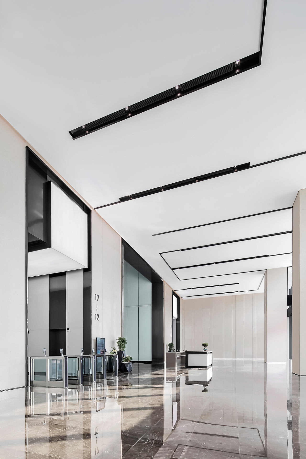 办公空间/招商深圳中港大厦