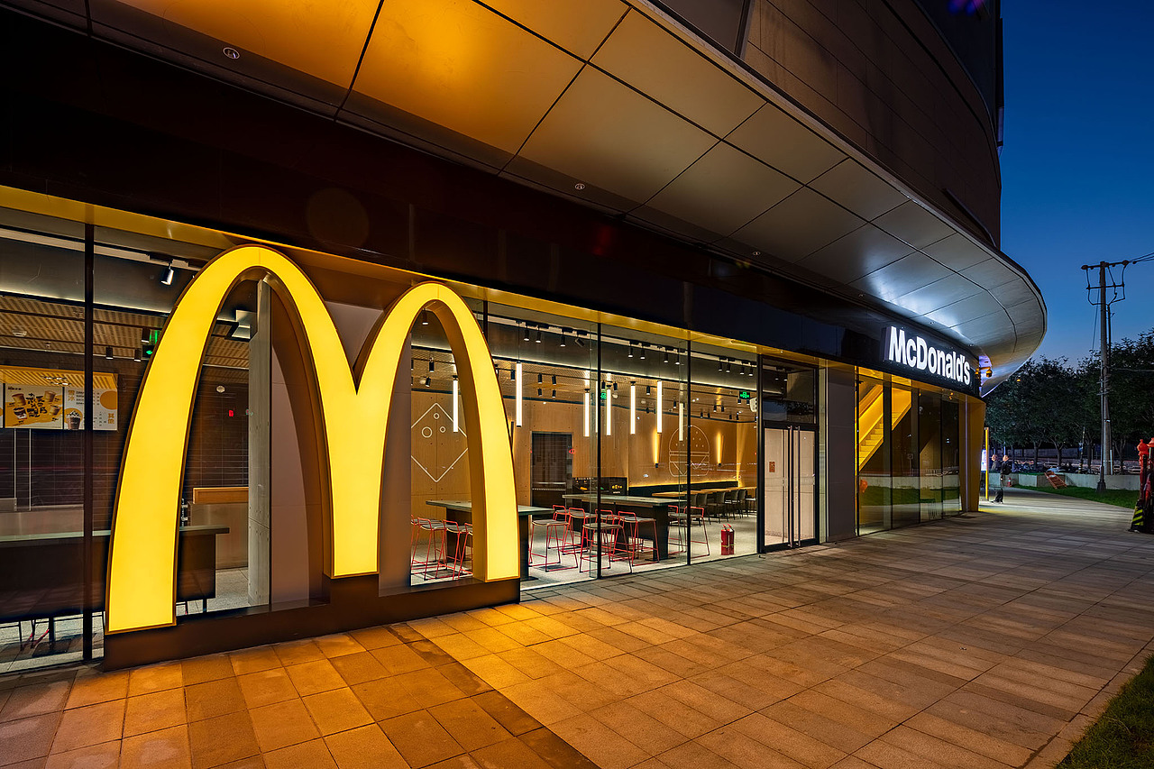 INGROUP x 麦当劳 | 北京第500家RAY风格综合旗舰店！