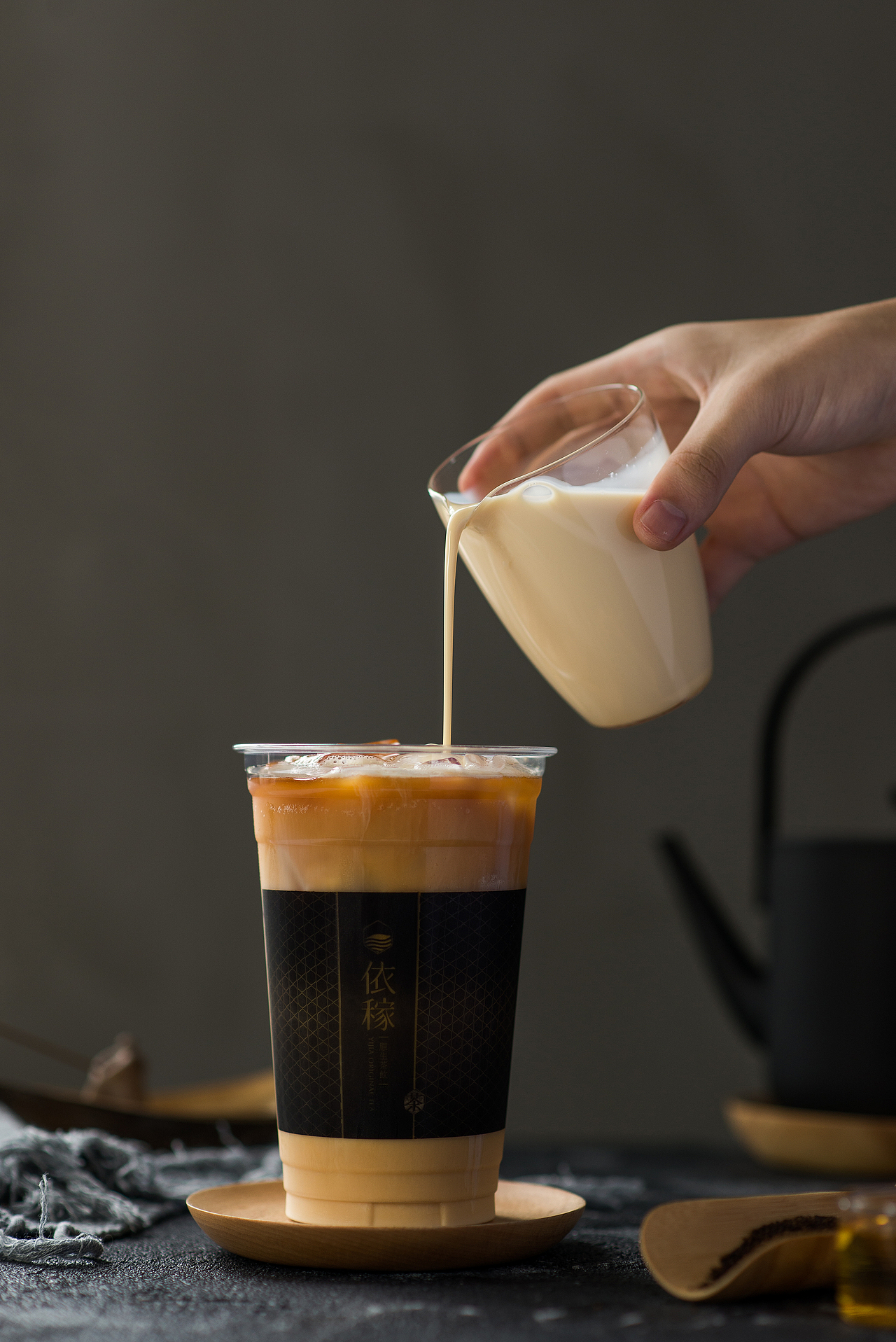 站酷首发 | 依稼原生茶饮 | 食物摄影（图ZMTMwNjcwMjgw） - 产品摄影 - 站酷设计师牛川风同学原创素材 - 站酷ZCOOL