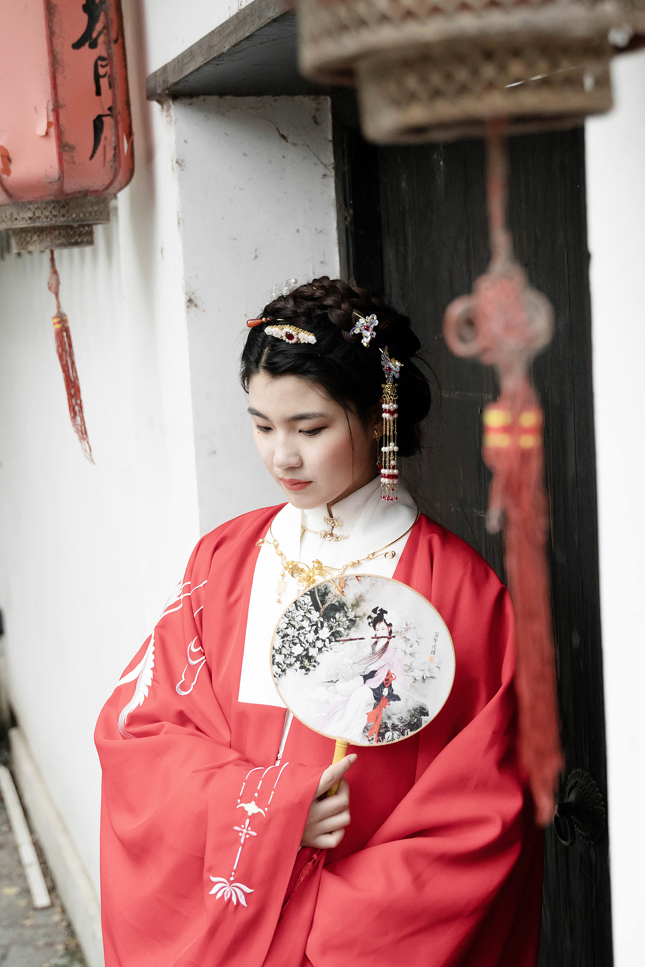 一袭红衣醉白鹭