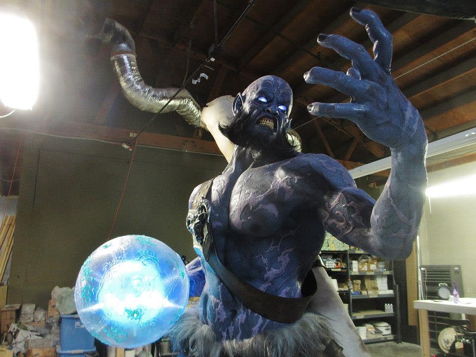 【Steve Wang】英雄联盟授权1比1比例游戏角色复制大型雕像