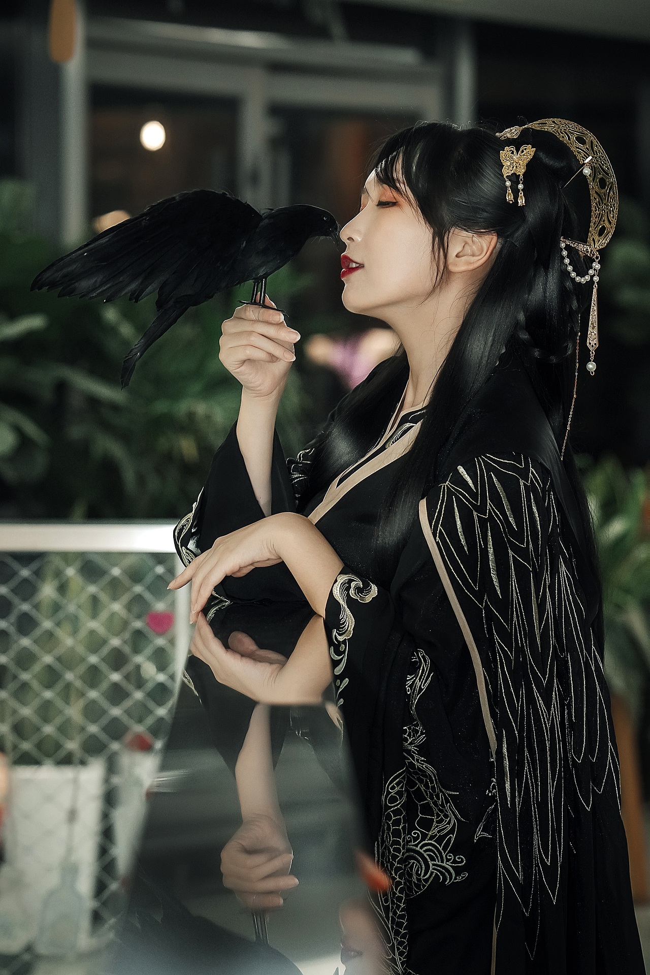 黑乌鸦女王大人〓新汉服（图ZMjcxOTMzMTg4） - 人像摄影 - 站酷设计师摄影师Whale原创素材 - 站酷ZCOOL