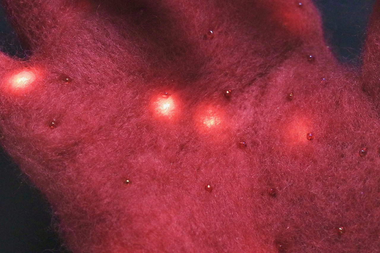 触（图ZMTM5OTA3MjY4） - 雕塑 - 站酷设计师艾夜原创素材 - 站酷ZCOOL