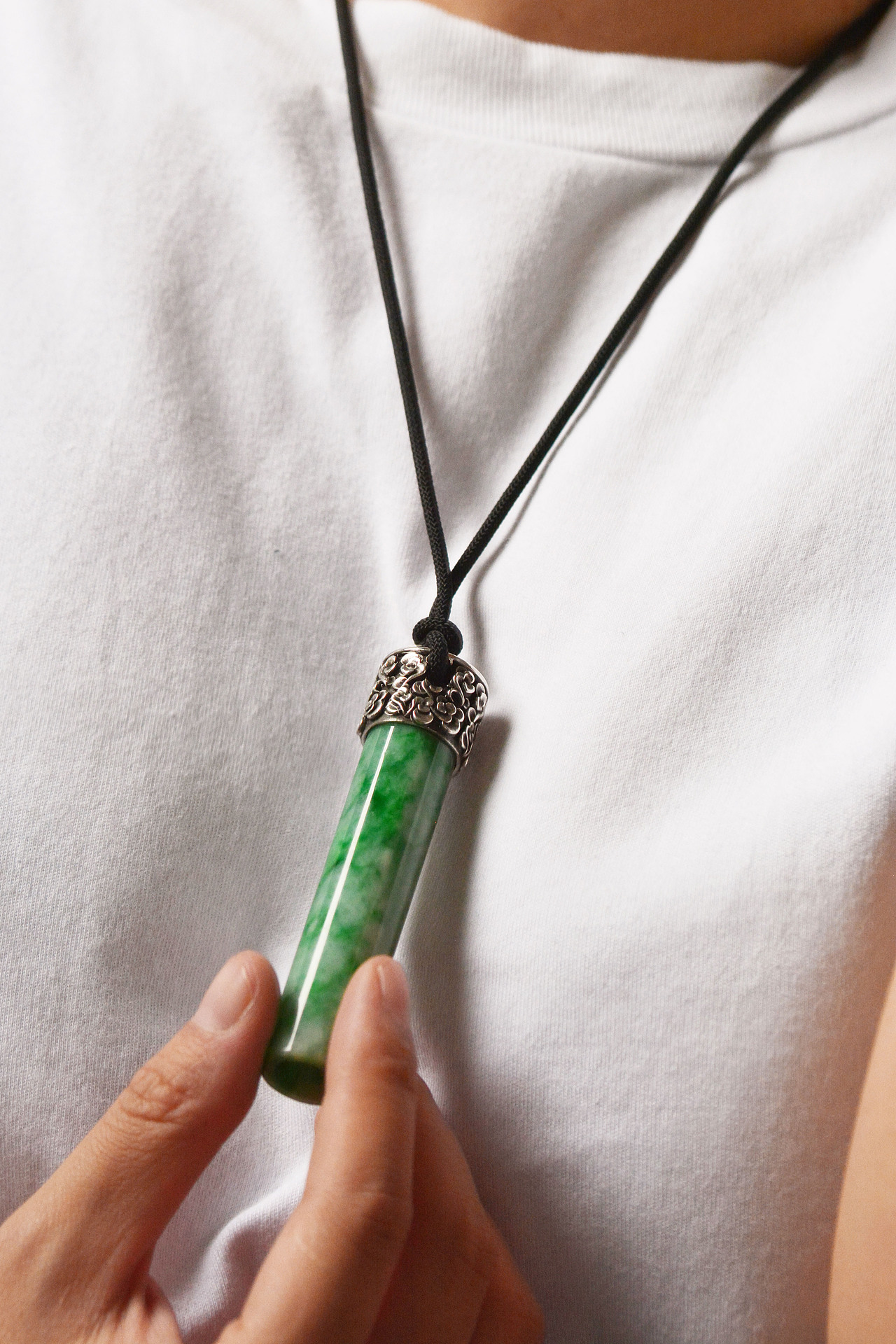 云纹吊坠|翡翠圆柱款_天使原创珠宝设计-站酷zcool