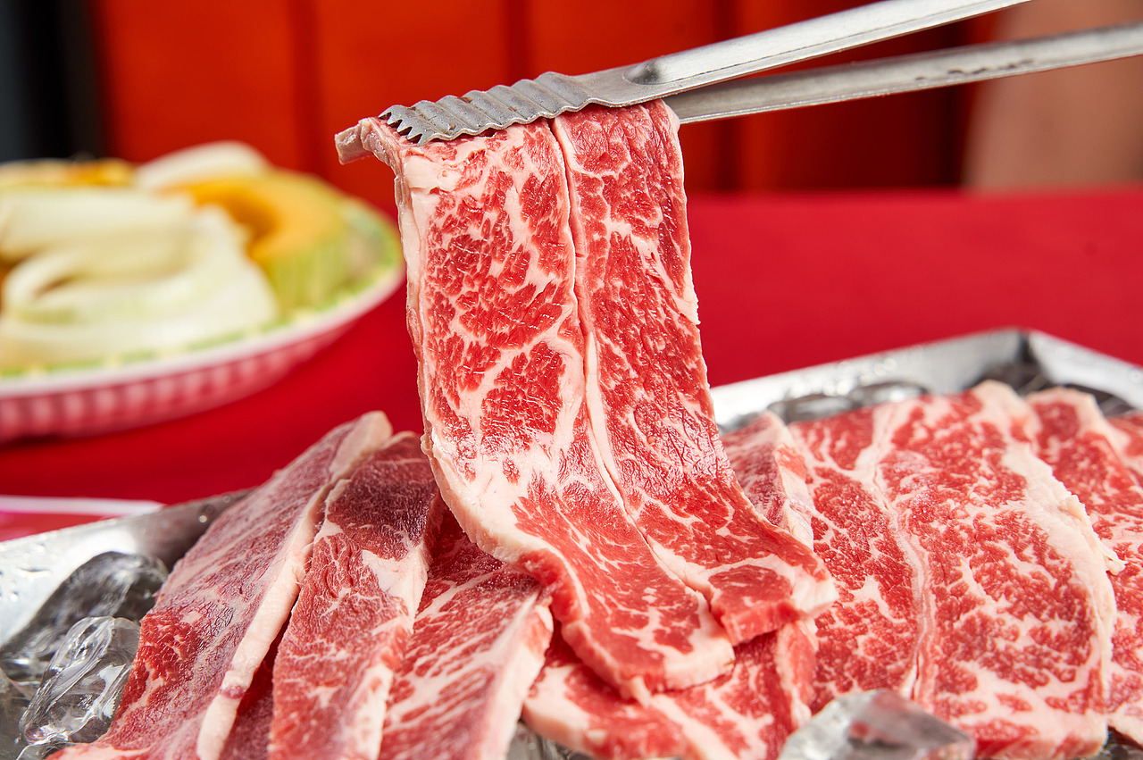 朱烤烤-烤肉市集/餐饮品牌设计（图ZMjYzODk5NDI4） - 品牌 - 站酷设计师泽里zeel原创素材 - 站酷ZCOOL