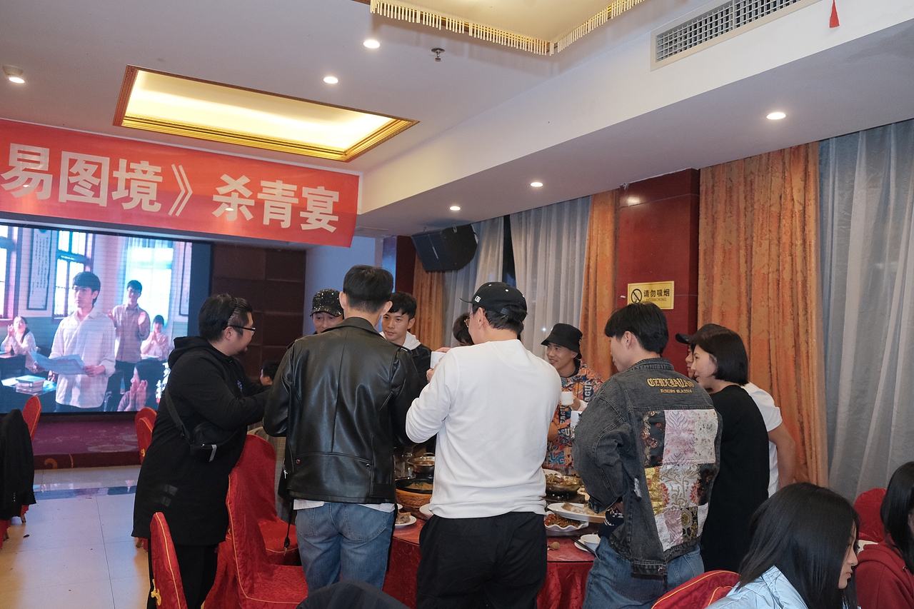 《百岁画翁-易图境》-开机-杀青（图ZMjMwOTY1MjQw） - 人像摄影 - 站酷设计师六月爸爸原创素材 - 站酷ZCOOL