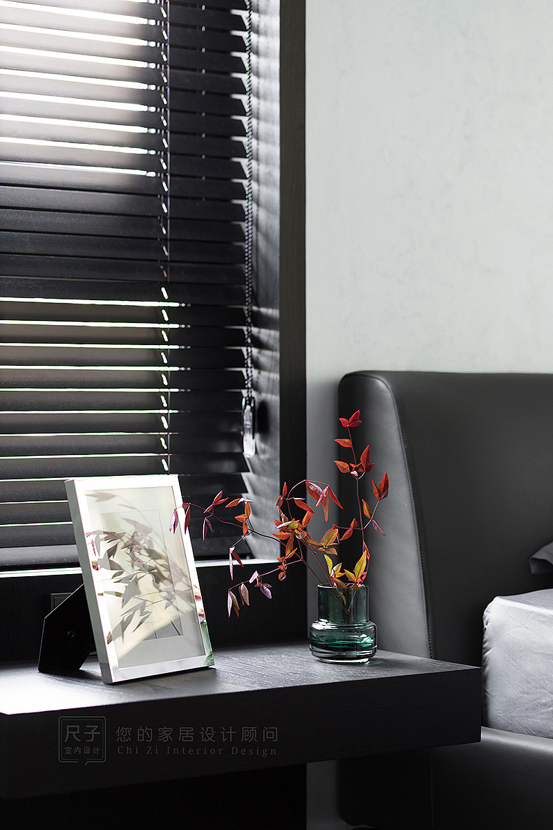 175㎡灰奢有度的家，让生活与自然同居