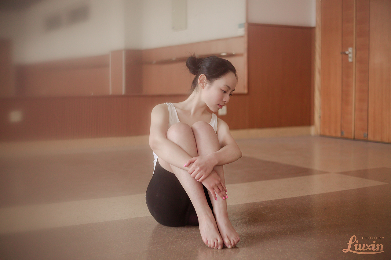 光锥之内 就是命运（图ZMjQ0ODI0MDQ=） - 人像摄影 - 站酷设计师浮沉流星原创素材 - 站酷ZCOOL