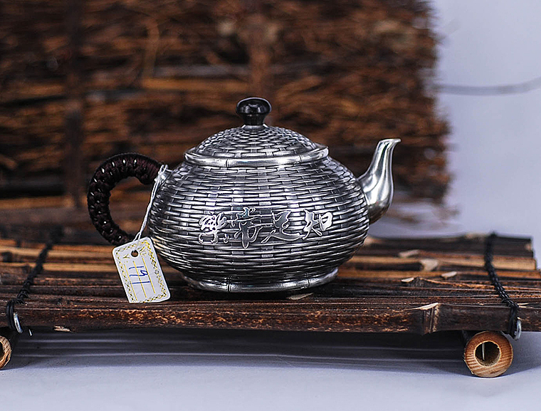昨天新拍的两个壶-休闲小茶壶