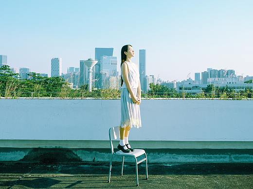在那无人角落里