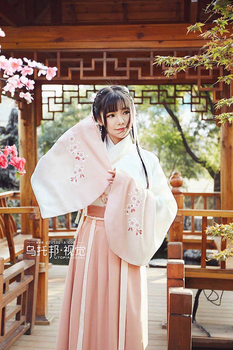 17.12.06 汉服拍摄 乌托邦视觉（图ZMTA1MjI1MzI4） - 人像摄影 - 站酷设计师乌托邦视觉原创素材 - 站酷ZCOOL