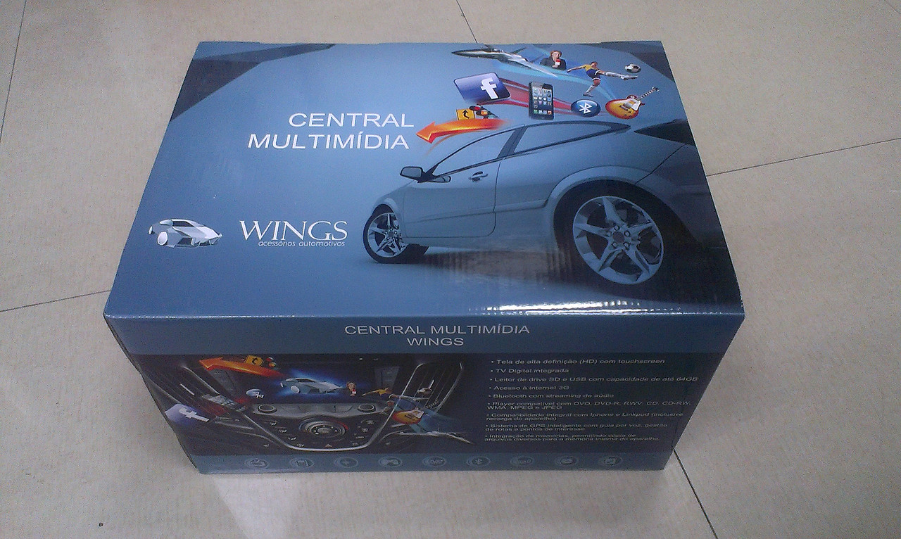 彩盒 -車載導(dǎo)航 巴西市場專用（圖ZOTMzODk2Njg=） - 包裝 - 站酷設(shè)計(jì)師敏敏Erin原創(chuàng)素材 - 站酷ZCOOL