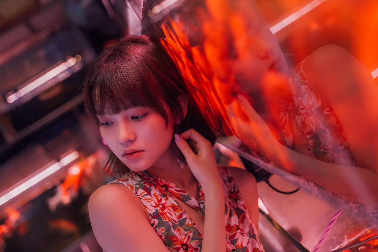 复古金鱼店（图ZMjI2Nzk4NjMy） - 人像摄影 - 站酷设计师FUN7芳柒原创素材 - 站酷ZCOOL