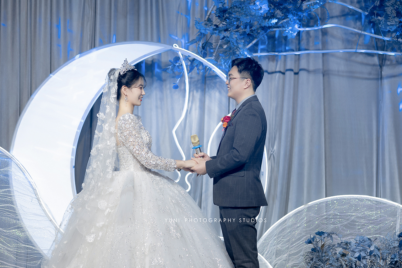 婚礼跟拍｜在一起（图ZMzM4MjAyOTAw） - 婚礼摄影 - 站酷设计师与你婚礼摄影原创素材 - 站酷ZCOOL