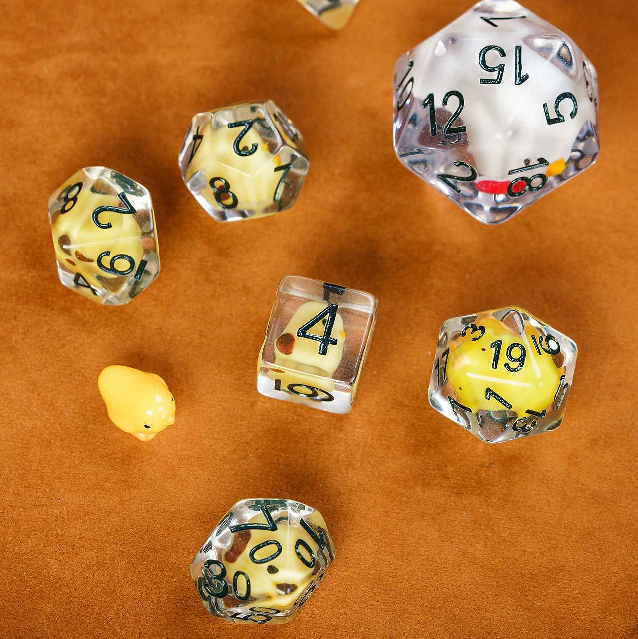 骰子系列（图ZMzIzMTY1OTcy） - 产品摄影 - 站酷设计师老猫枕咸鱼呀原创素材 - 站酷ZCOOL