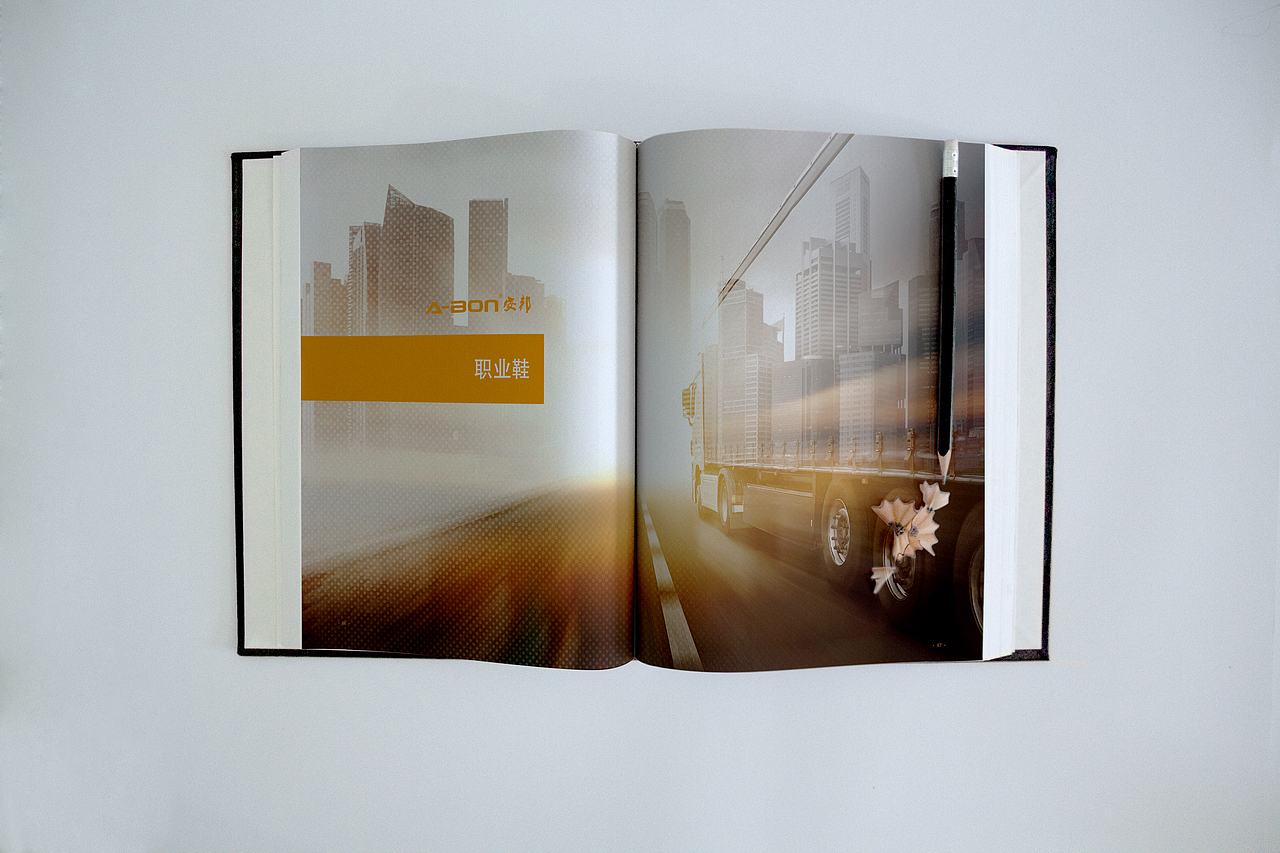 安邦防護鞋產(chǎn)品畫冊（圖ZNTYyODY2MTI=） - 書籍/畫冊 - 站酷設(shè)計師Carlton_Xu原創(chuàng)素材 - 站酷ZCOOL