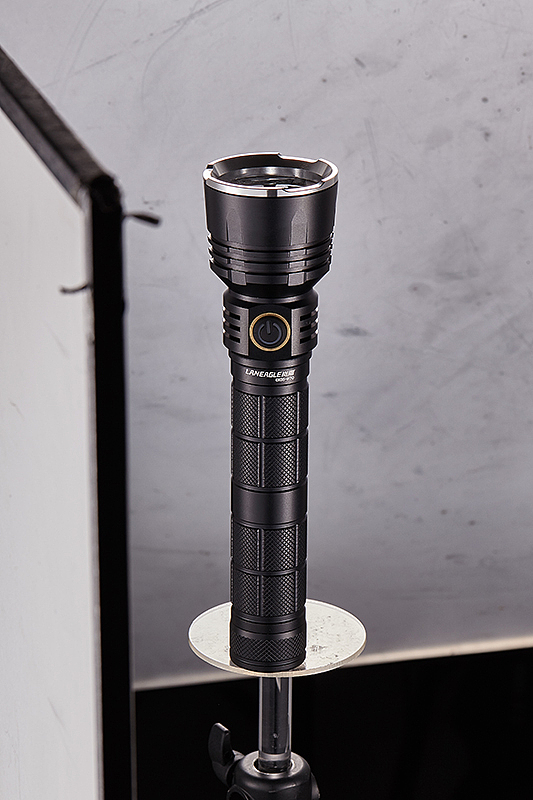 户外手电筒单品拍摄 欢迎合作 价格实惠（图ZMjE0Mjc4MjMy） - 产品摄影 - 站酷设计师mymmoom原创素材 - 站酷ZCOOL