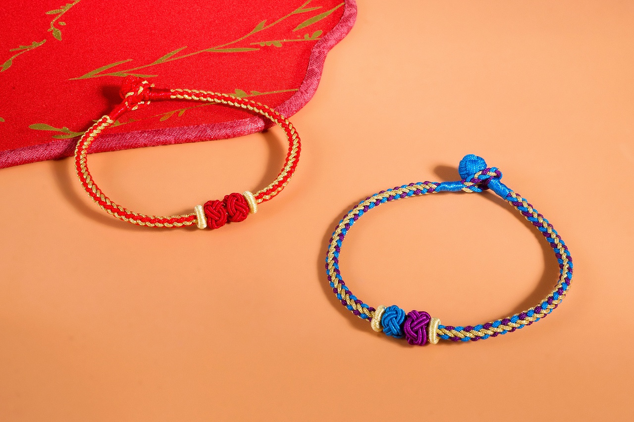 幸运红绳编织绳场景拍摄12图