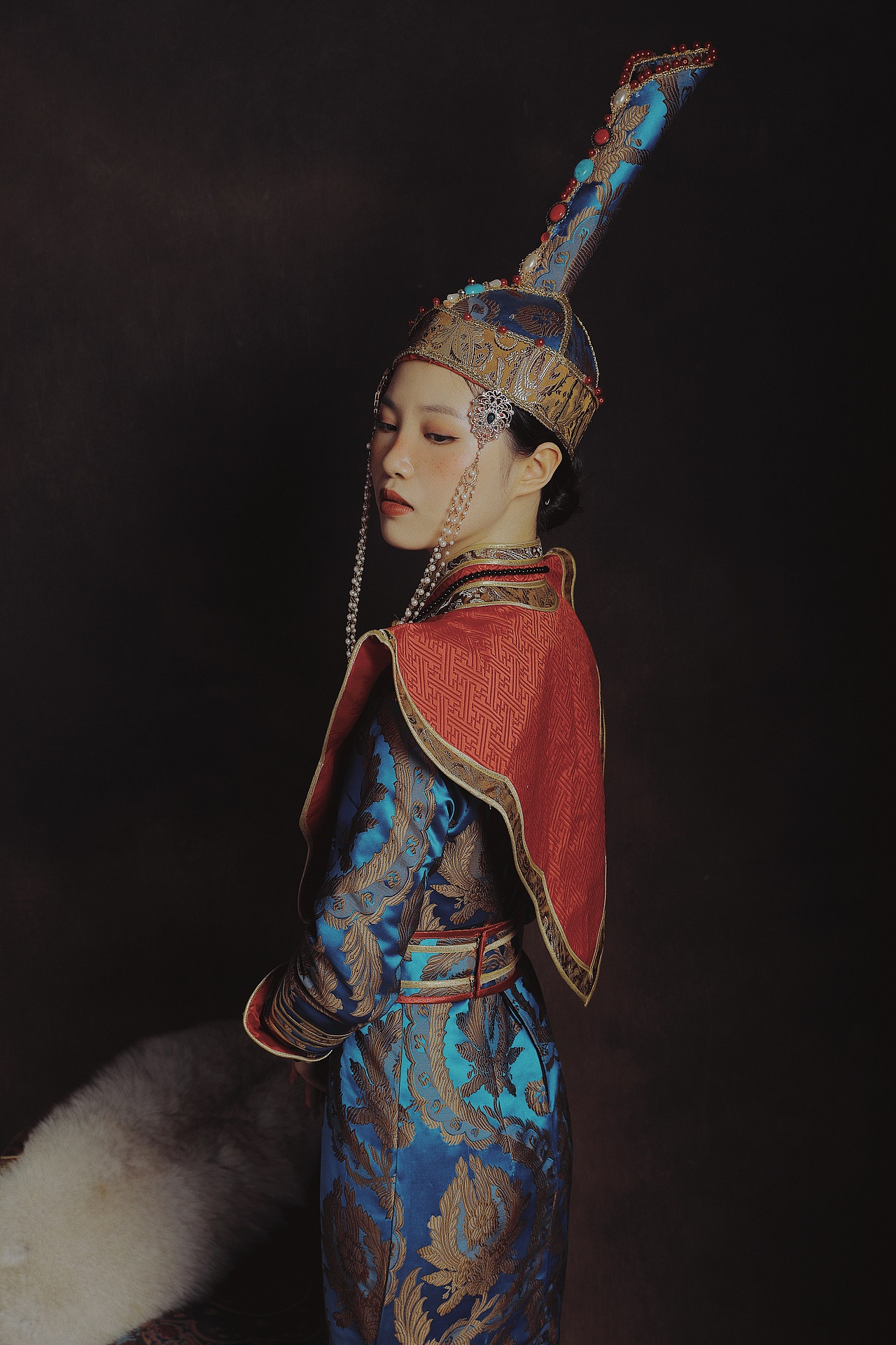 蒙古服饰人像|摄影|人像摄影|artlee小杰_原创作品-站酷(zcool)