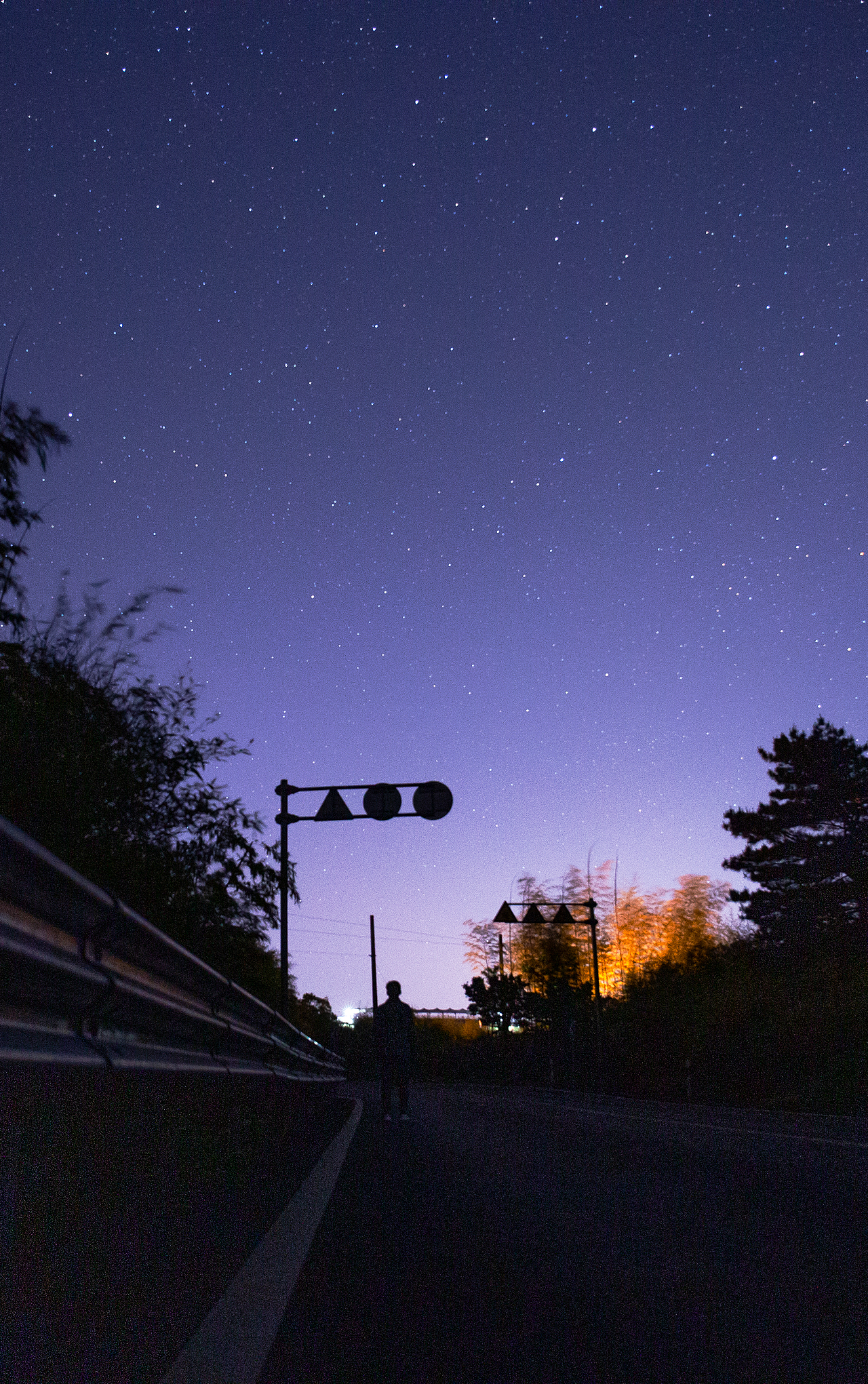 人间不值得（图ZMjA5MjQxMDI4） - 其他摄影 - 站酷设计师没钱只好去作图原创素材 - 站酷ZCOOL