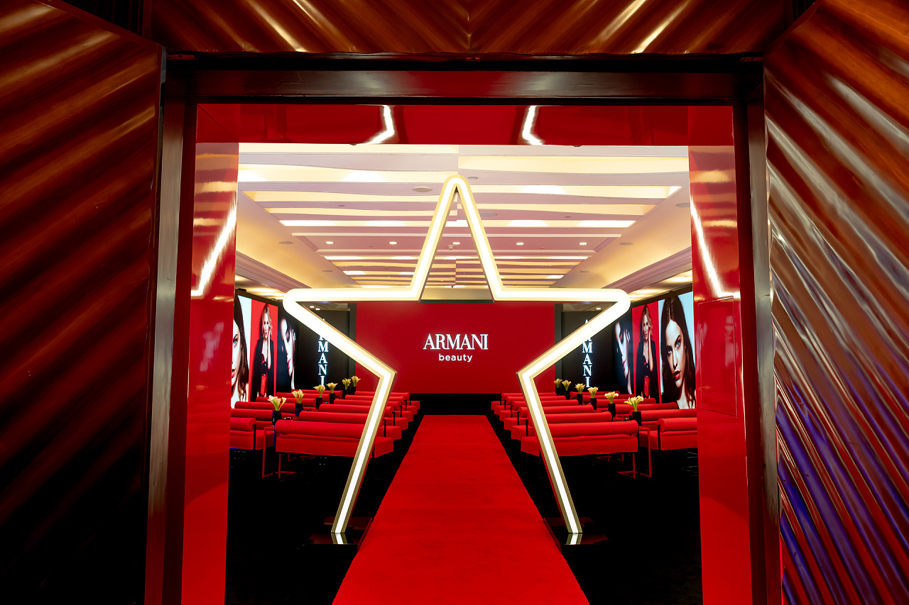 欧莱雅集团2019年度retailer meeting 阿玛尼