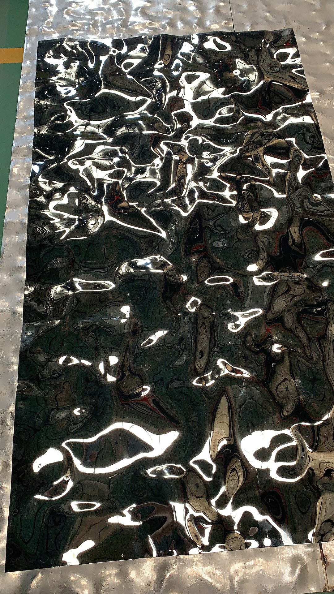 不锈钢水波纹板吊顶