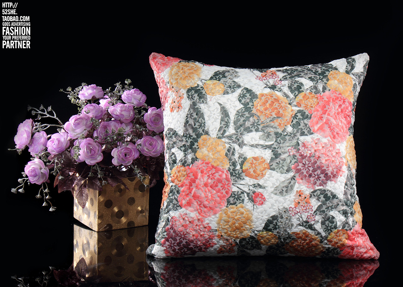 抱枕枕头黑底静物拍摄毛巾浴巾拍摄 家居家纺淘宝产品商业摄影服务（图ZMzk0MTMzNjA=） - 产品摄影 - 站酷设计师古斯广告原创素材 - 站酷ZCOOL
