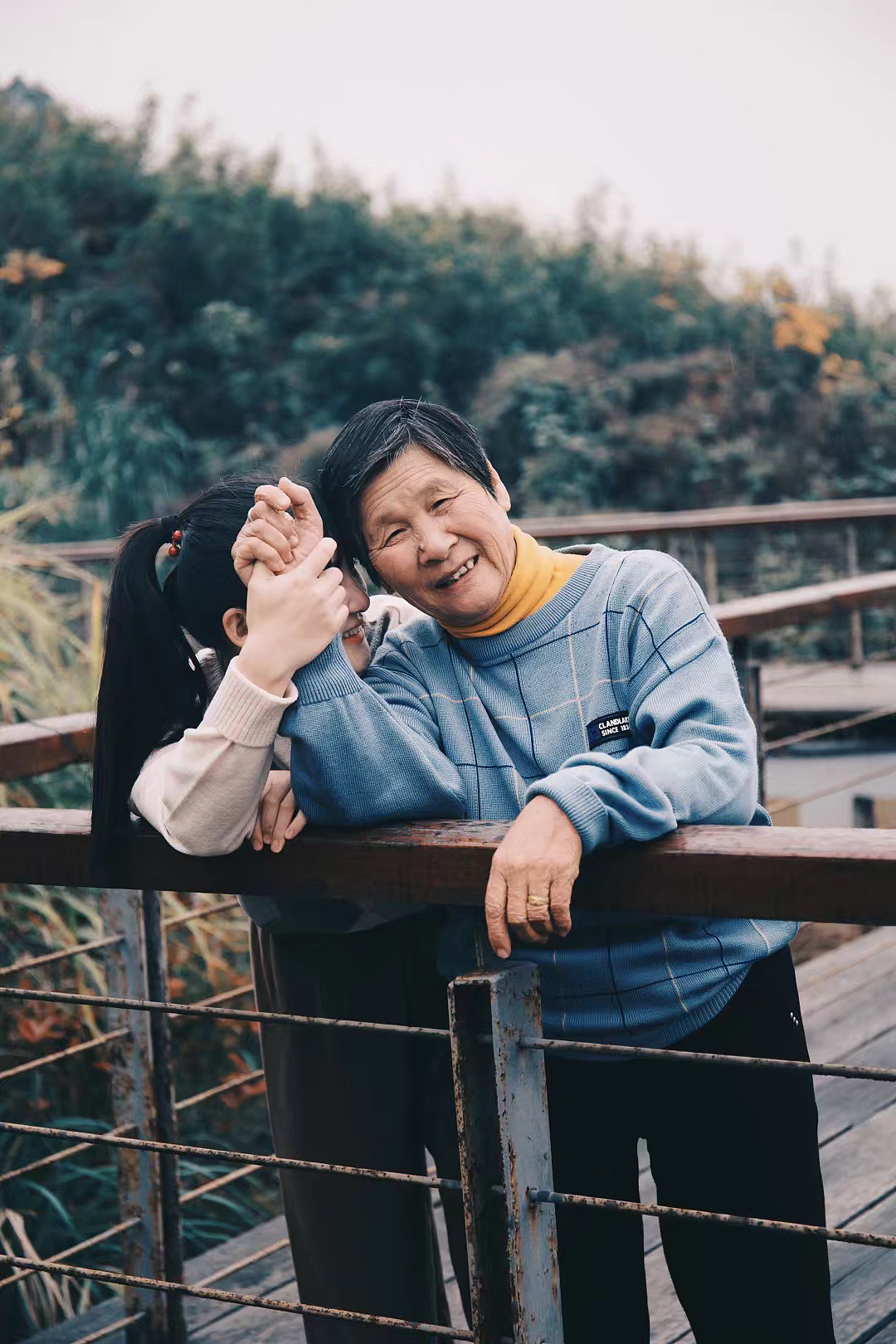 姥姥 你是我 永远的同龄人