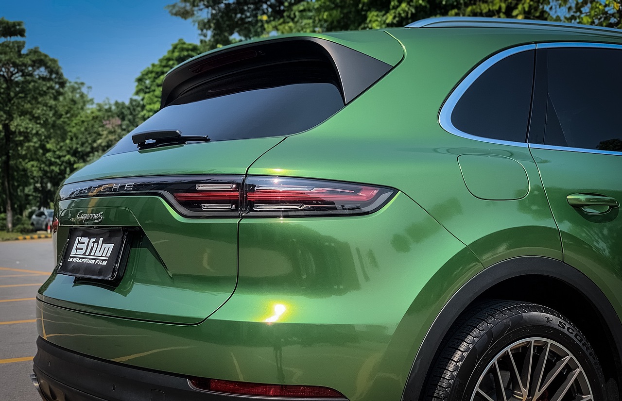 常规拍摄保时捷案列,不服来战-LBFilm艺术展等你