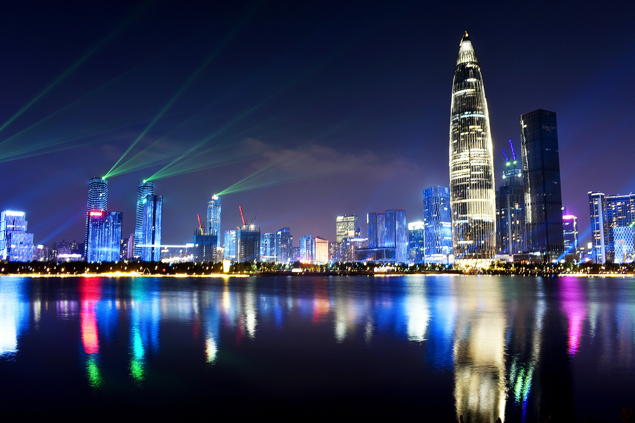 第一次尝试拍城市夜景坐标深圳湾人才公园