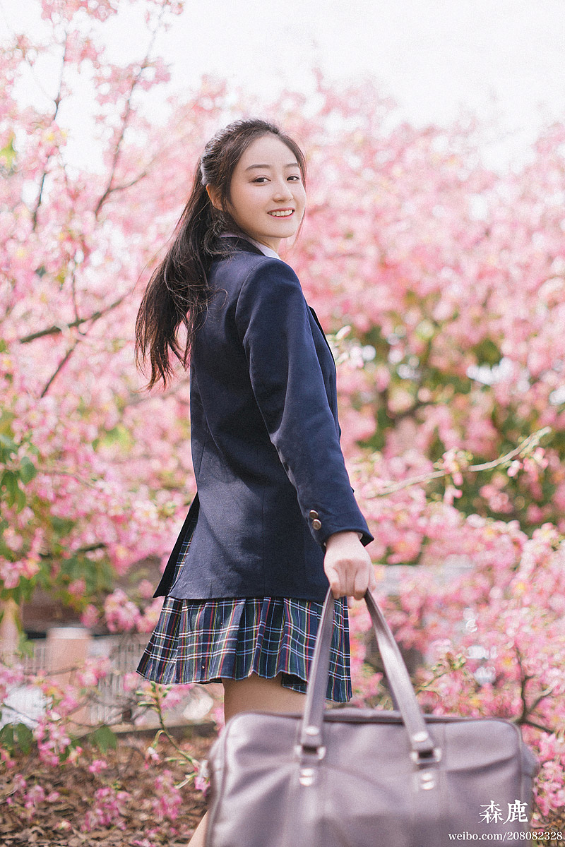 花的笑颜（图ZMTk2NjA5Nzky） - 人像摄影 - 站酷设计师摄影师森鹿原创素材 - 站酷ZCOOL