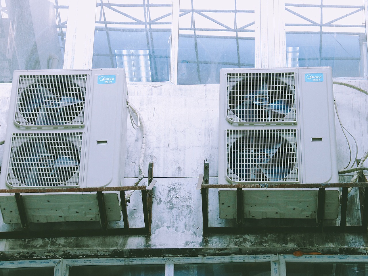 如果你也在師院（圖ZMTAwNjE2Njc2） - 人文/紀(jì)實(shí)攝影 - 站酷設(shè)計(jì)師LUOJING醬原創(chuàng)素材 - 站酷ZCOOL