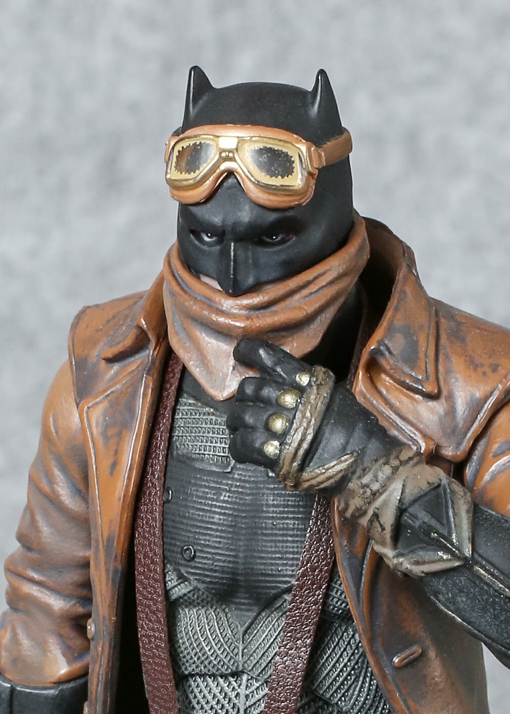 mafex噩梦沙漠蝙蝠侠